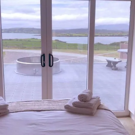 Waterstone House In West Cork
